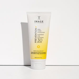 PREVENTION+ daily matte moisturiser oil-free SPF 32